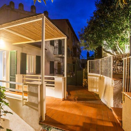 ポルト・サント・ステーファノLa Casa Al Mareアパートメント エクステリア 写真